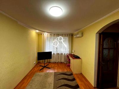 квартира за адресою Кривий Ріг, Музична вул., 8