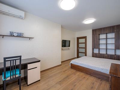 квартира за адресою Анни Ахматової вул., 22