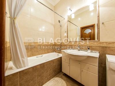 квартира по адресу Михайловский пер., 3