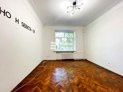 комерційна за адресою Дарвіна вул., 6