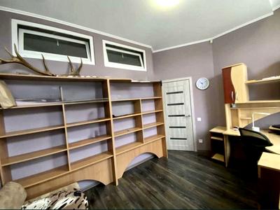 квартира по адресу Дмитрия Яворницкого просп. (Карла Маркса), 72-Б