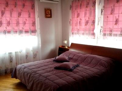 будинок за адресою Польова