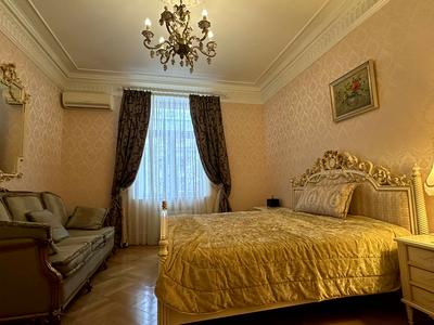квартира за адресою Пилипа Орлика вул., 6