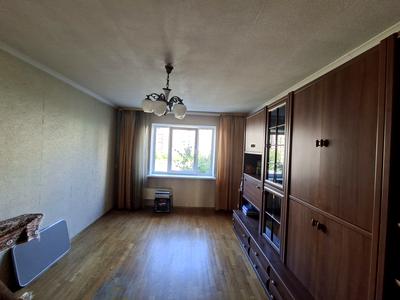 квартира по адресу Червоной Калины просп. (Владимира Маяковского), 81