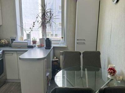 квартира по адресу Романа Шухевича просп. (Ватутина), 10