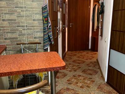 квартира за адресою Автозаводська вул., 7б