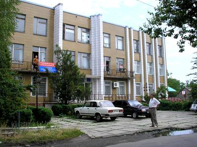 коммерческая по адресу Защитников Украины ул. (Леніна), 14