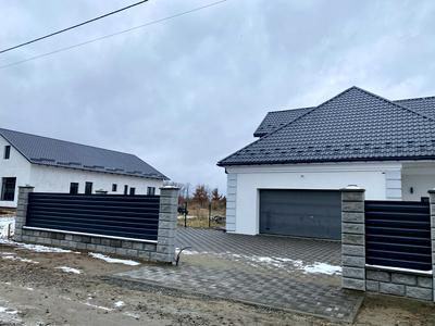 будинок за адресою Патона, 43