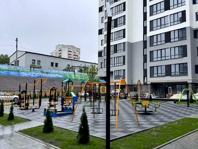 квартира за адресою Озерна вул., 16Б