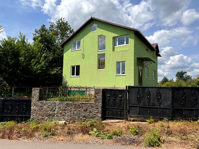 дом по адресу Центральна, 9