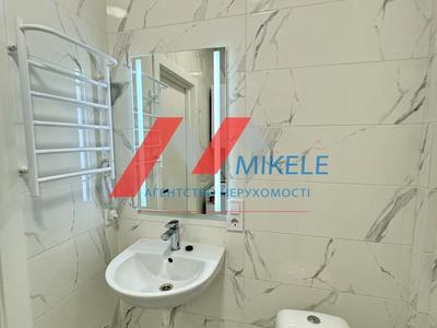 квартира за адресою Залізнична вул., 32