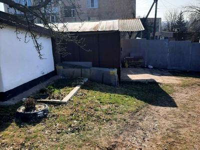 будинок за адресою смт. Нові Санжари, Центральна вул. (Жовтнева), 1