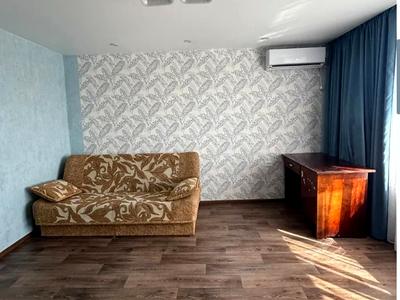 квартира за адресою Універсальна вул., 27