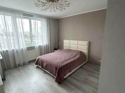 квартира за адресою Європейського Союзу просп. (Правди), 45-А