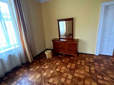 квартира за адресою Корнякта вул., 1