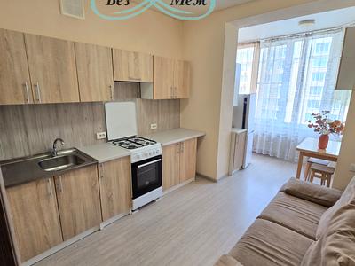 квартира за адресою Братська вул., 12