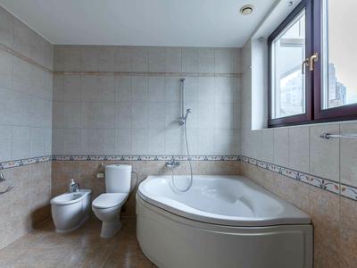 квартира за адресою Кропивницького вул., 10