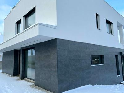 будинок за адресою Парникова вул., 5