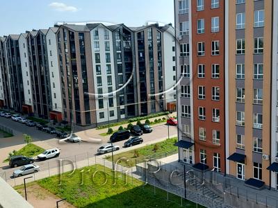 квартира по адресу Героїв Крут ул., 12