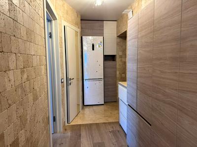 квартира по адресу Луговская ул., 248