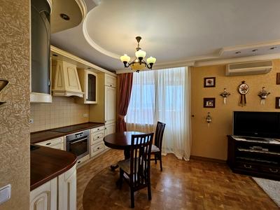 квартира за адресою Верховинна вул., 35