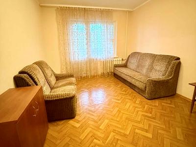квартира по адресу Червоной Калины просп. (Владимира Маяковского), 40