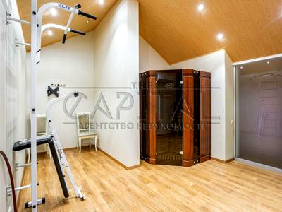 квартира за адресою Регенераторна вул., 4 к11