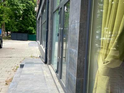 комерційна за адресою Миколи Бобяка вул., 13-В