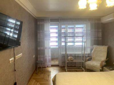 квартира за адресою Запорізька вул., 7