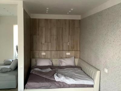 квартира по адресу Печерский спуск, 11