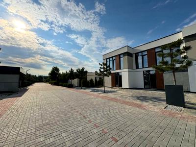 дом по адресу Лугова