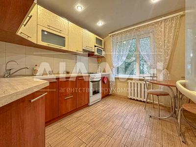 квартира за адресою Запорізька вул., 6