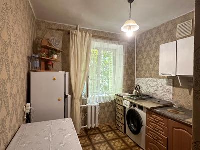 квартира за адресою Космонавтів вул., 18