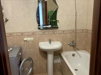 квартира за адресою Милославська вул., 16