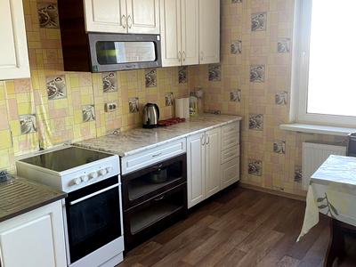 квартира за адресою Милославська вул., 16