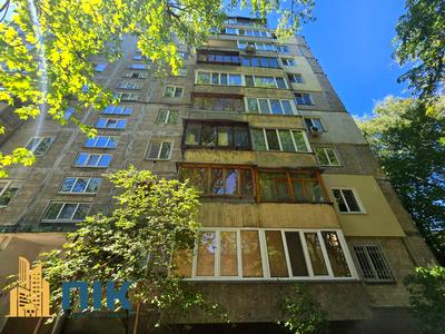 квартира за адресою Романа Ратушного вул. (Волгоградська), 33