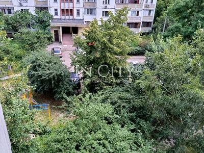 квартира за адресою Василя Стуса вул., 26