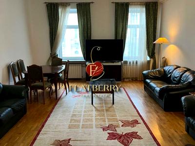 квартира за адресою Заньковецької вул., 4