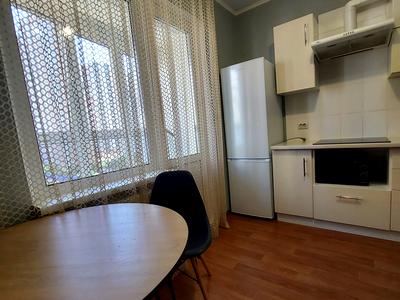 квартира за адресою Бориса Гмирі вул., 16а