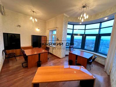 комерційна за адресою Академіка Палладіна просп., 20