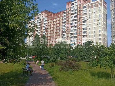 квартира за адресою Червоної Калини просп. (Володимира Маяковського), 46