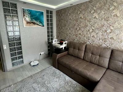квартира за адресою Демнянська вул., 3