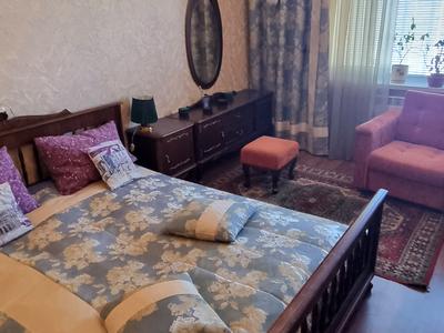 квартира за адресою Оноре де Бальзака вул., 90
