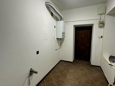 комерційна за адресою Остапа Нижанківського вул., 4а