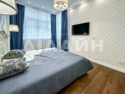 квартира по адресу Розваги ул., 27