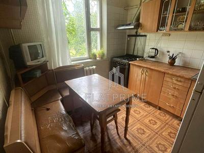 квартира за адресою Райдужна вул., 10