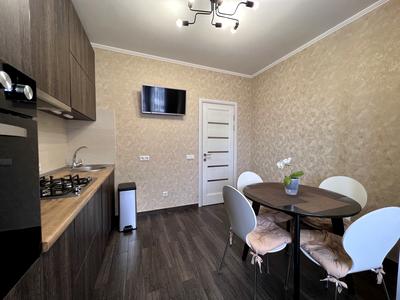 квартира по адресу Печерського, 35