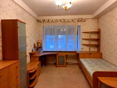 квартира за адресою Пилипа Орлика вул., 9
