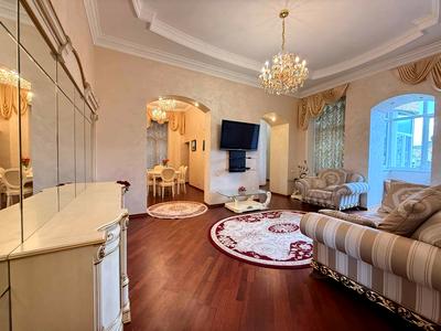 квартира за адресою Київ, Костельна вул., 8