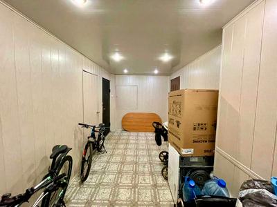 квартира по адресу Червоной Калины просп. (Владимира Маяковского), 72